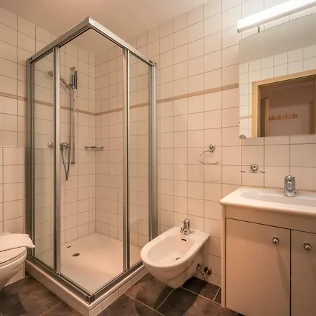 Appartement Roossi-huus 3 Wengen