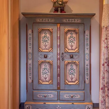 Roossi-huus 3 Appartamento