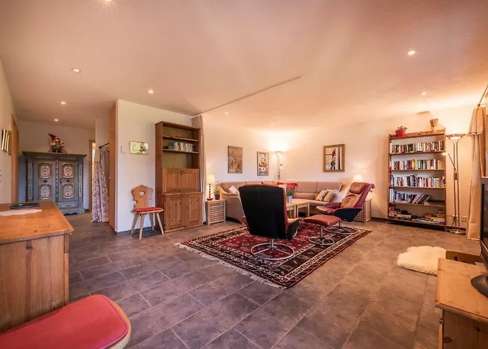 Apartman Roossi-huus 3 *