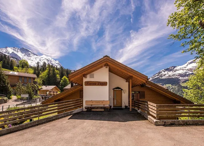 Apartman Roossi-huus 3 *